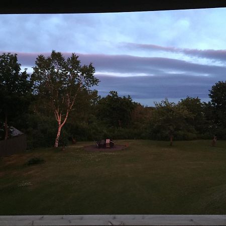 لا مالباي Auberge Petite Plaisance المظهر الخارجي الصورة