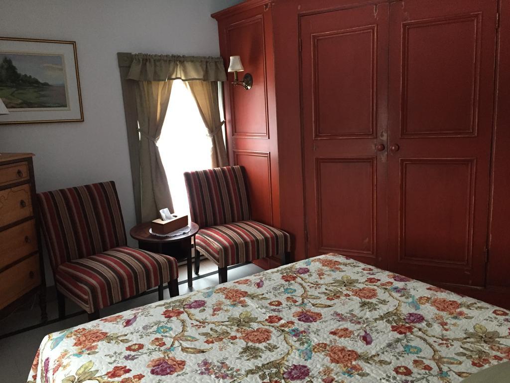 لا مالباي Auberge Petite Plaisance المظهر الخارجي الصورة