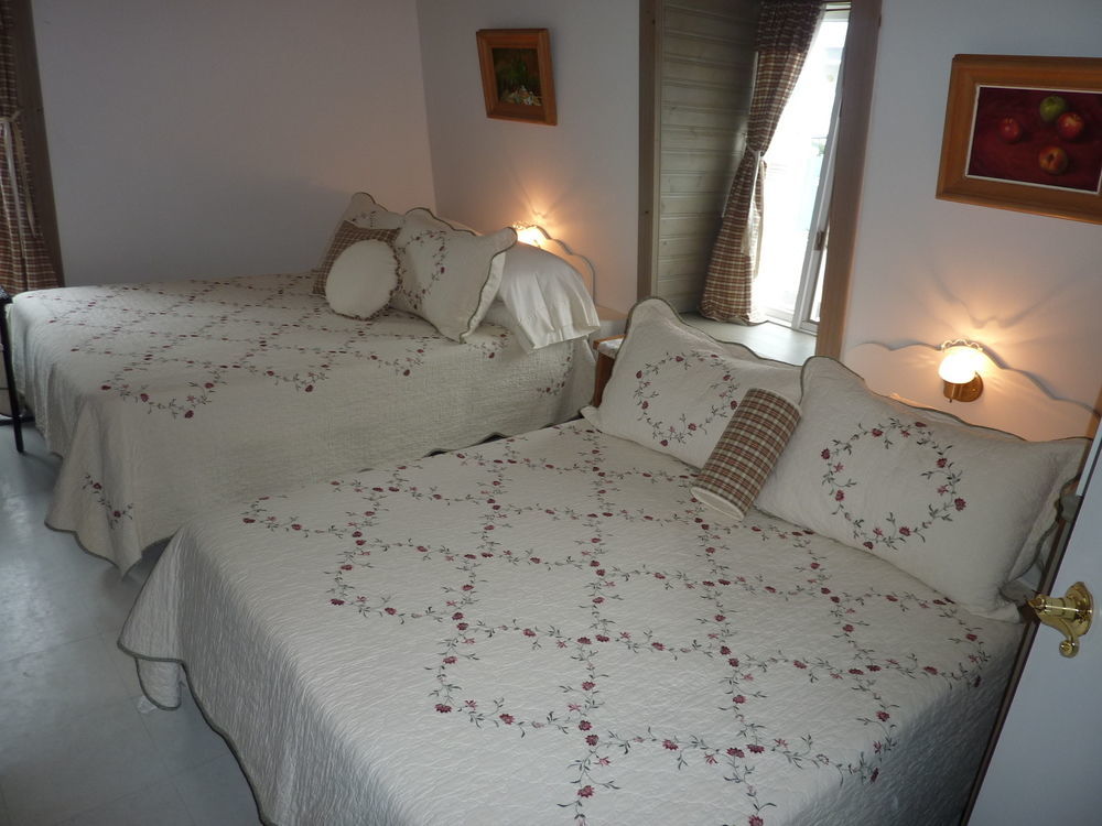 لا مالباي Auberge Petite Plaisance المظهر الخارجي الصورة